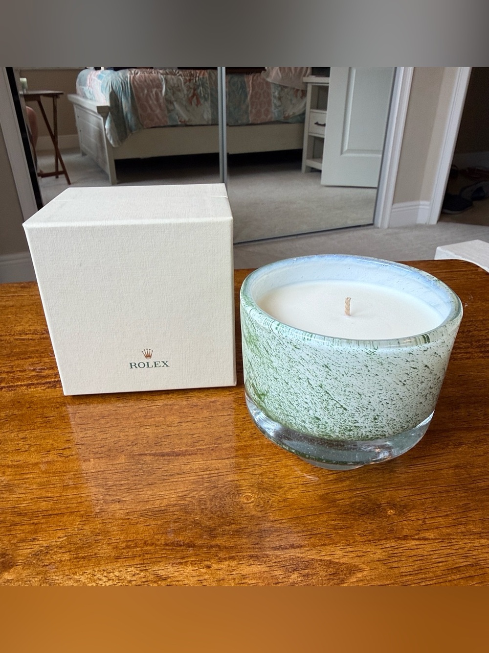 Rolex Green Speckled Glass Candle in Clear-Edged Vessel